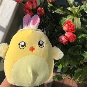 Squishmallow 8” Easter chick Aimee